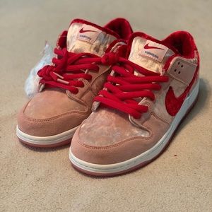 Nike Strange Love low dunks. Pink and red velvet